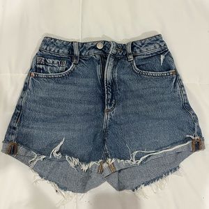 Belle short en jeans